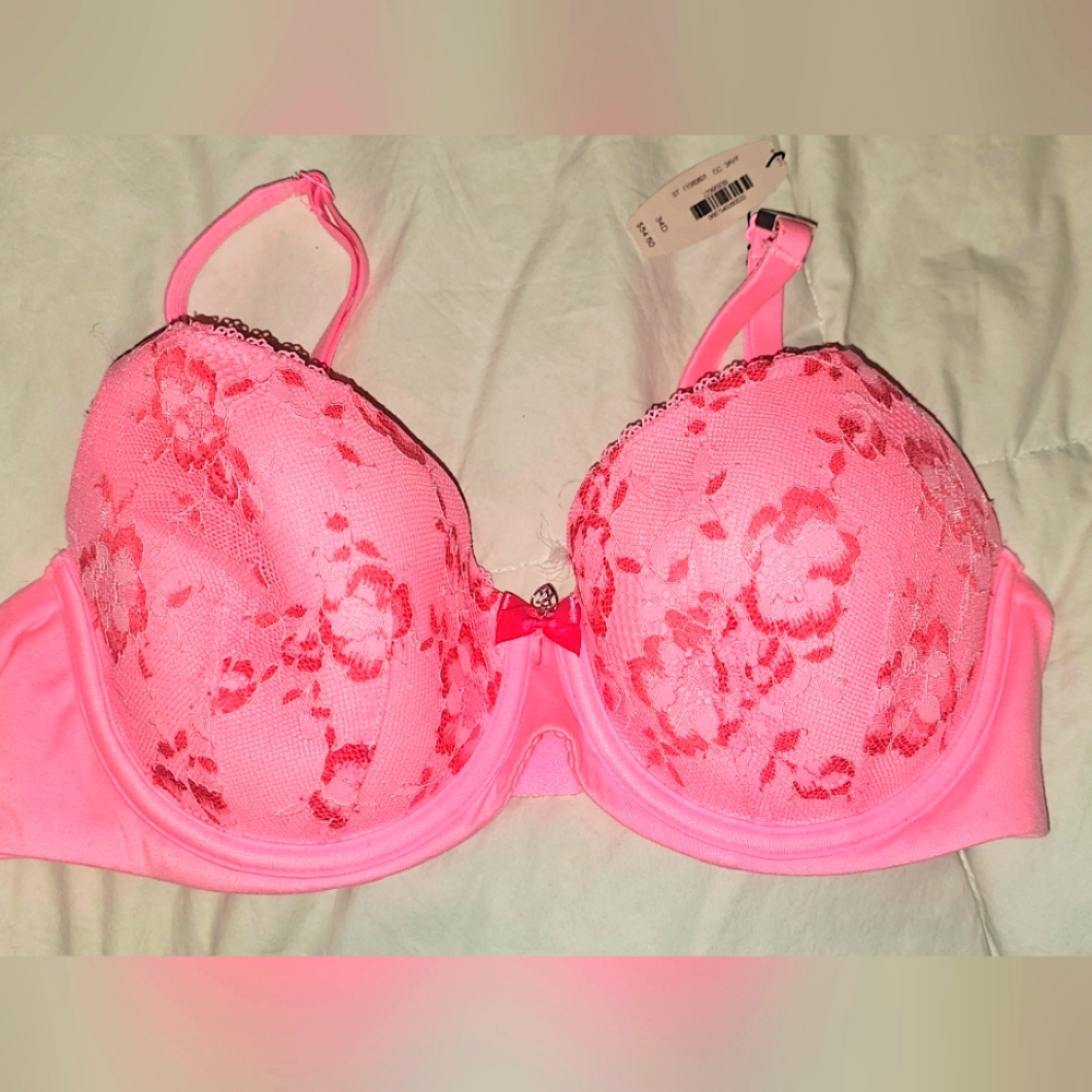 Victoria's Secret Lined demi Bra 34D NWT